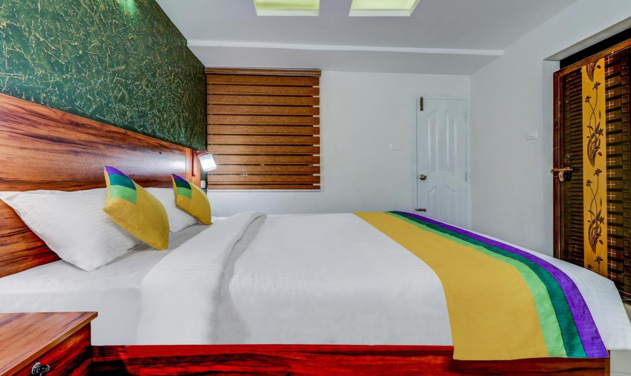 Itsy Hotels Dew Dreams Kochi Exterior photo